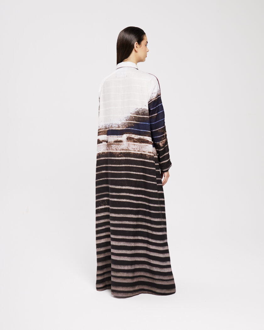 Singled Printed Abaya - Image 3