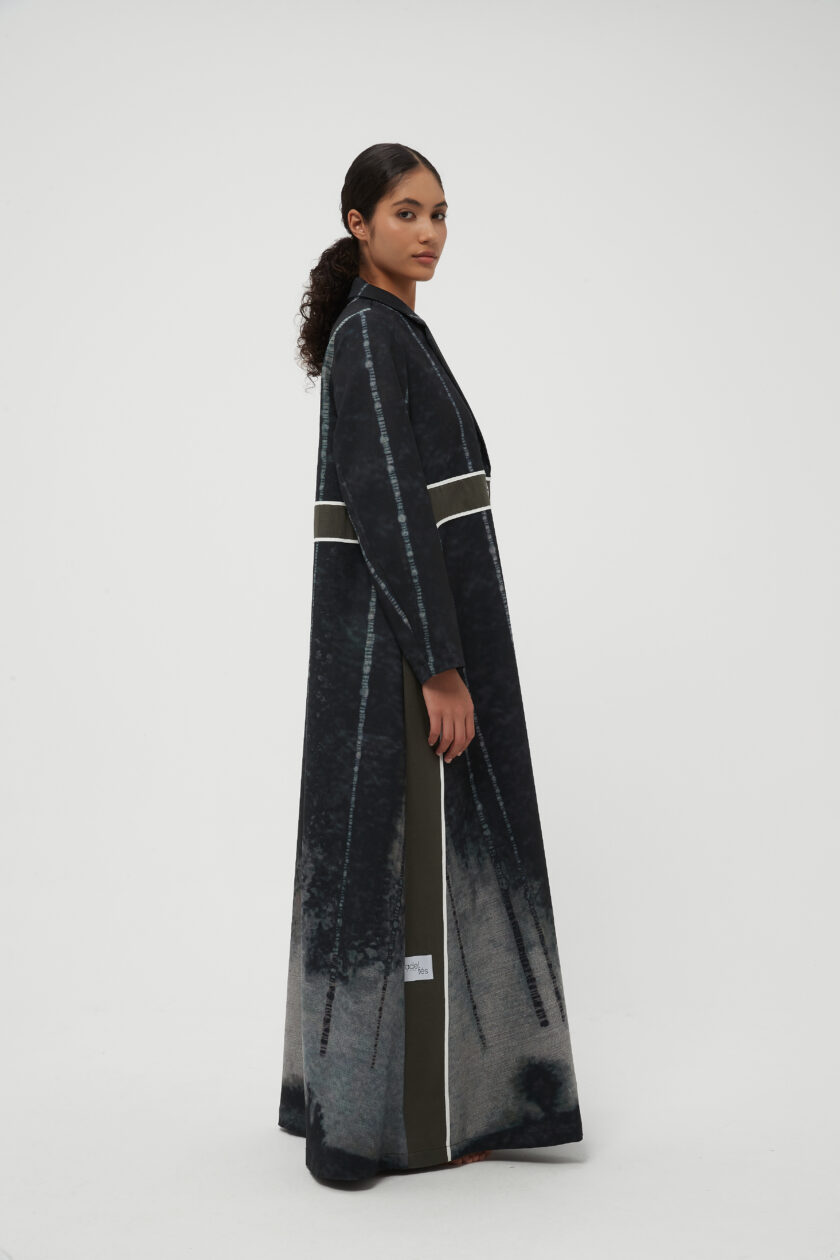Belt-Like Abaya - Image 2