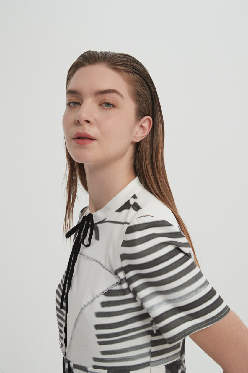 Waisted printed dress - Image 4