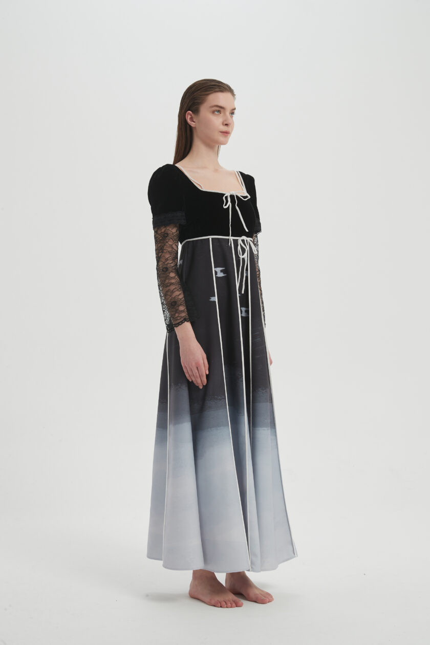 Laced sleeve dress - Image 3