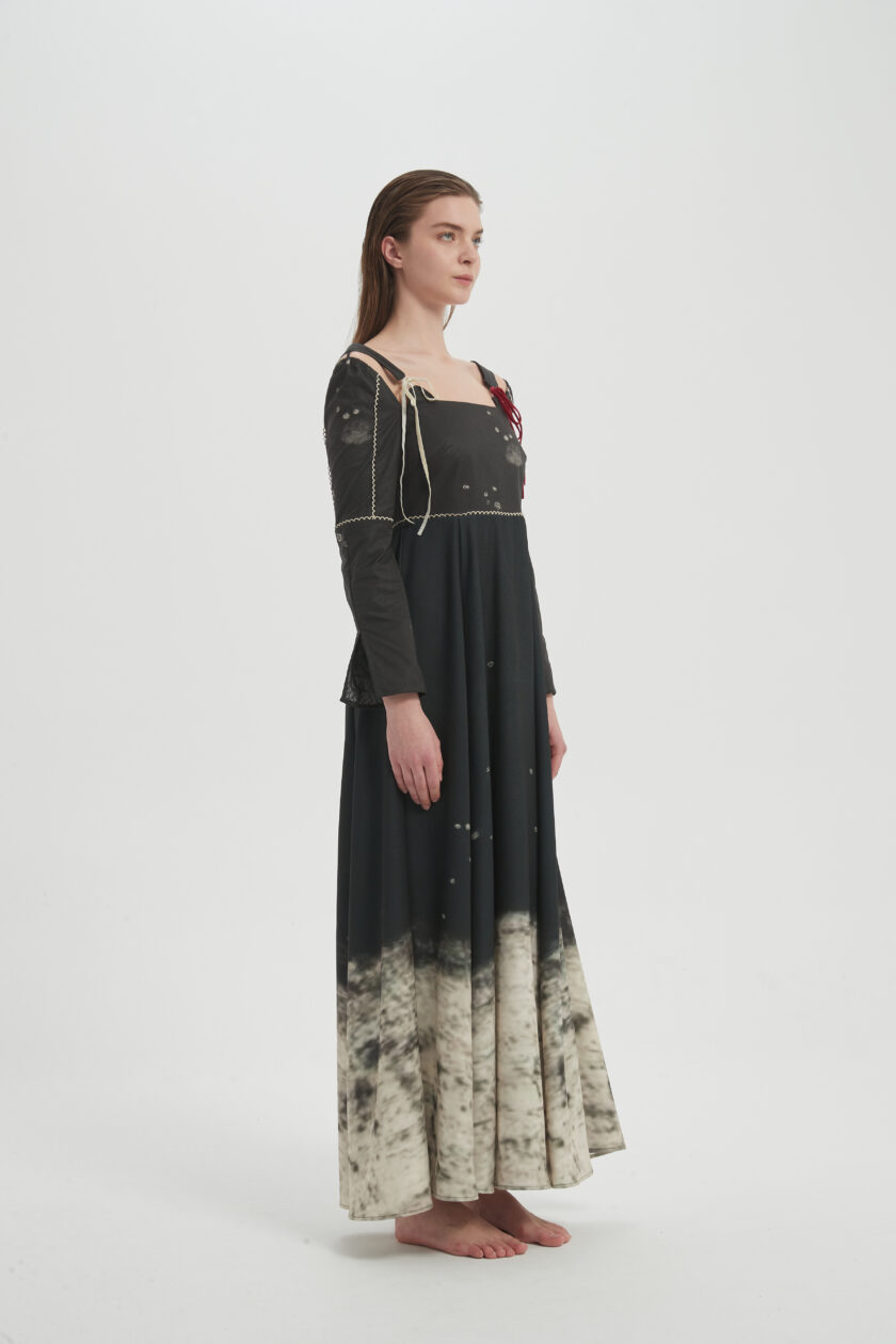Ties on chest dress - Image 3